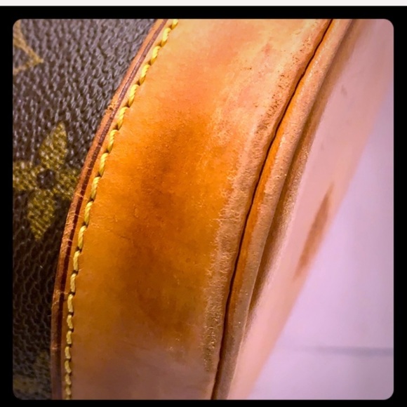 GU Louis Vuitton Monogram ALMA Satchel Handbag - Picture 3 of 8